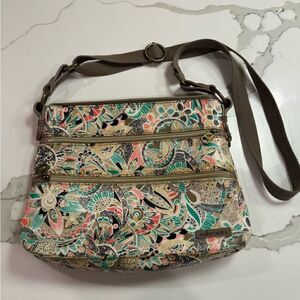 The Sak Roots  Crossbody Purse bag
